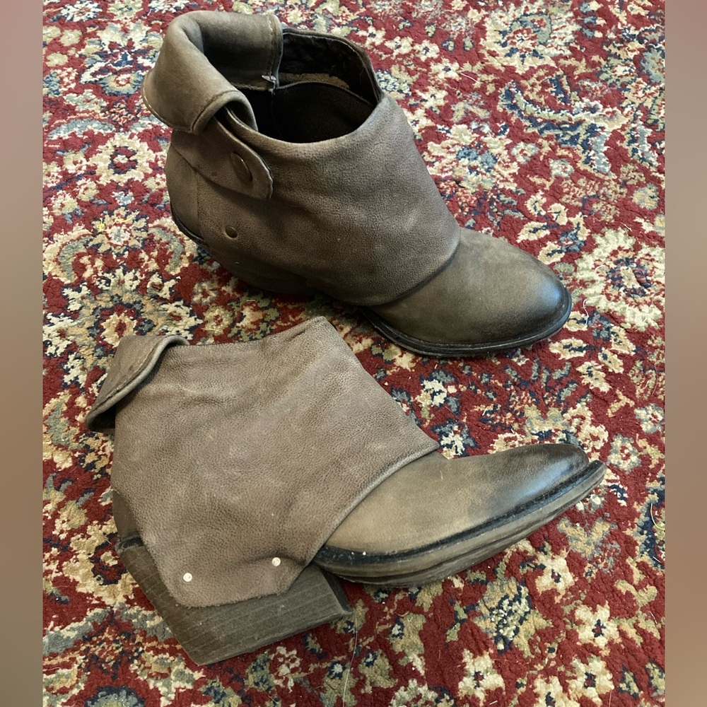 Sheridan Mia Taupe Leather Boots